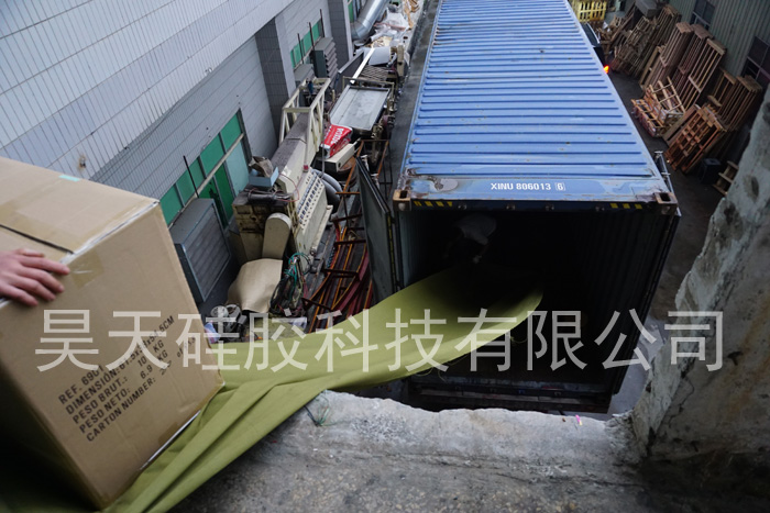 硅膠套_硅膠制品出貨